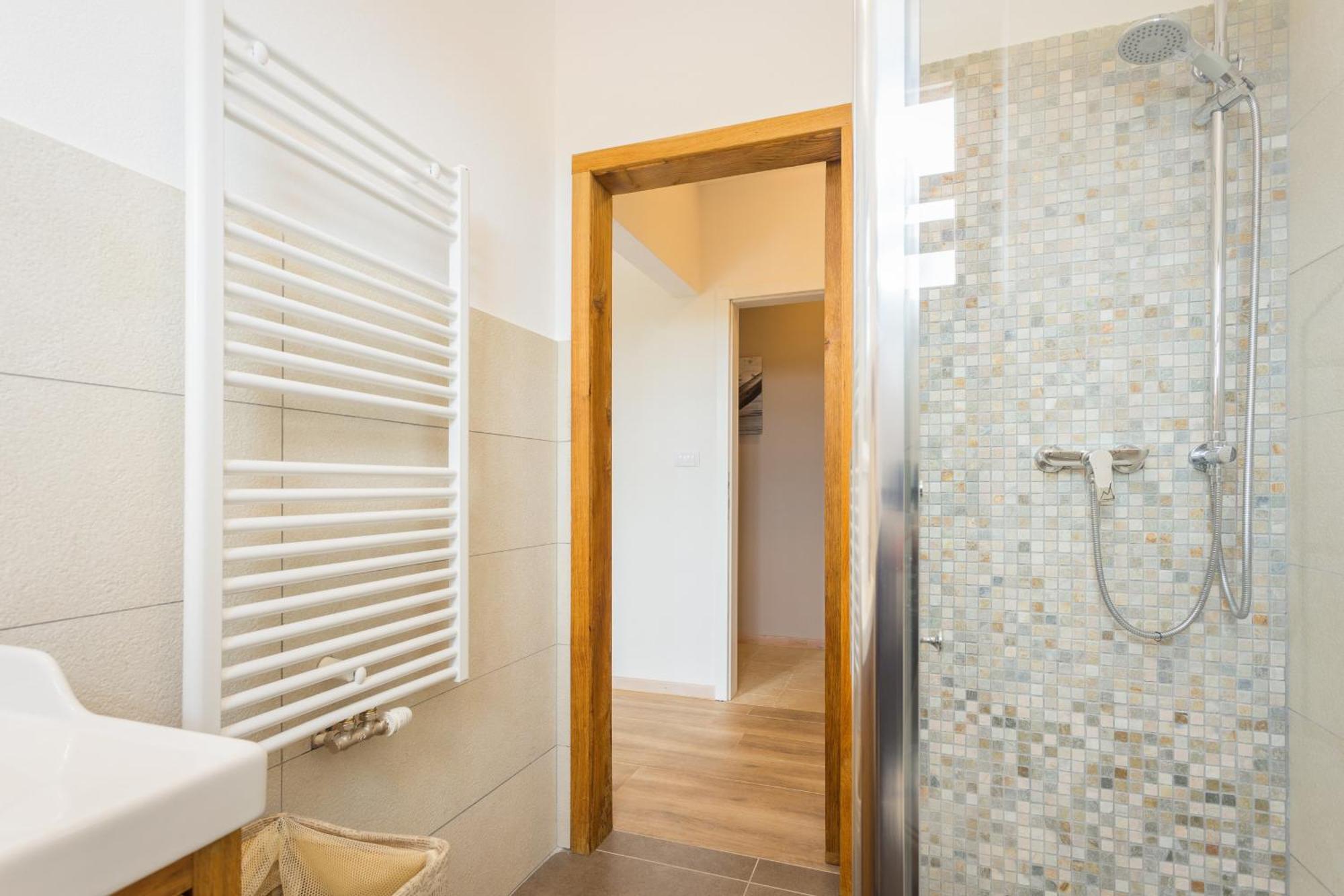 Villa Cirka In Central Istria For 14 Persons With Pool Heating & Pool Table Светвинченат Экстерьер фото
